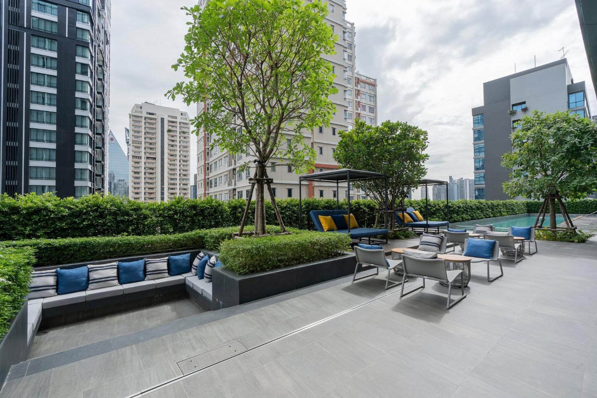 Staybridge Suites Bangkok Sukhumvit By Ihg Kültér fotó