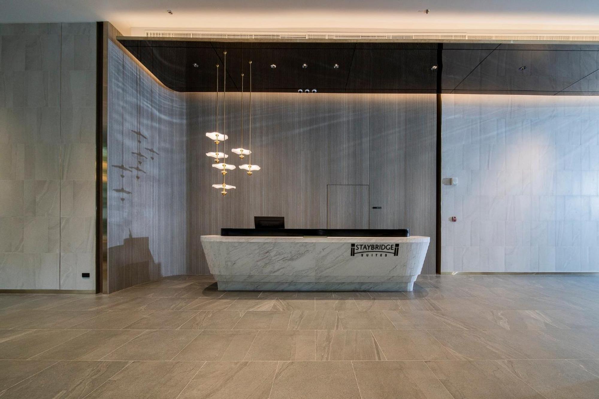 Staybridge Suites Bangkok Sukhumvit By Ihg Kültér fotó
